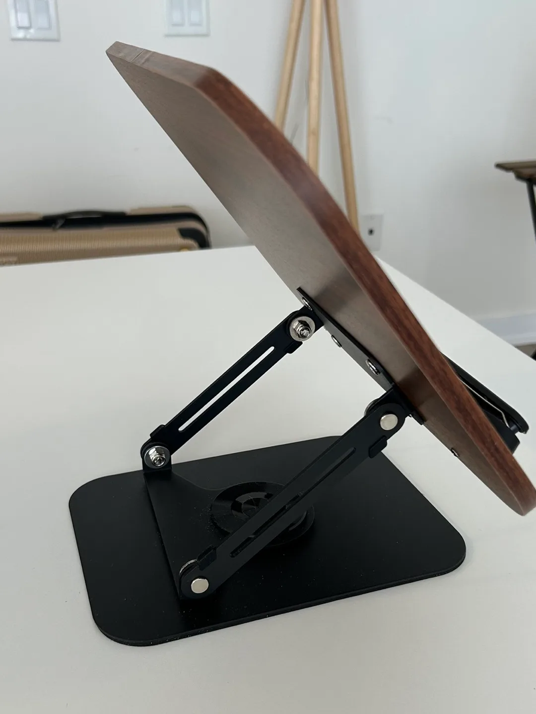 Brand New - SupeDesk Adjustable Book Stand - Dark Wood image indicator(5)