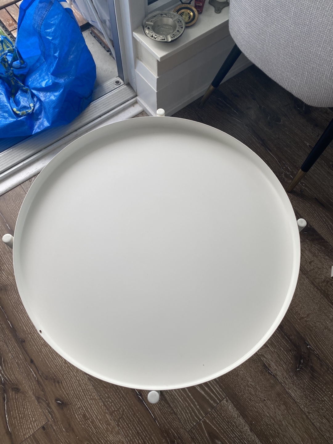 White Metal Side/Coffee Table - photo 3