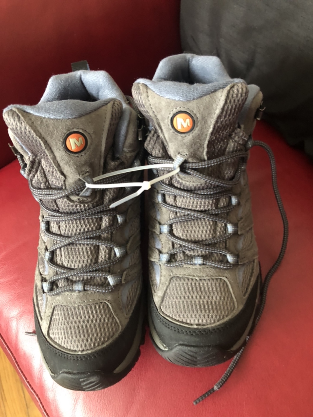 New Merrell Women's  Hiking Boots Size 9.5