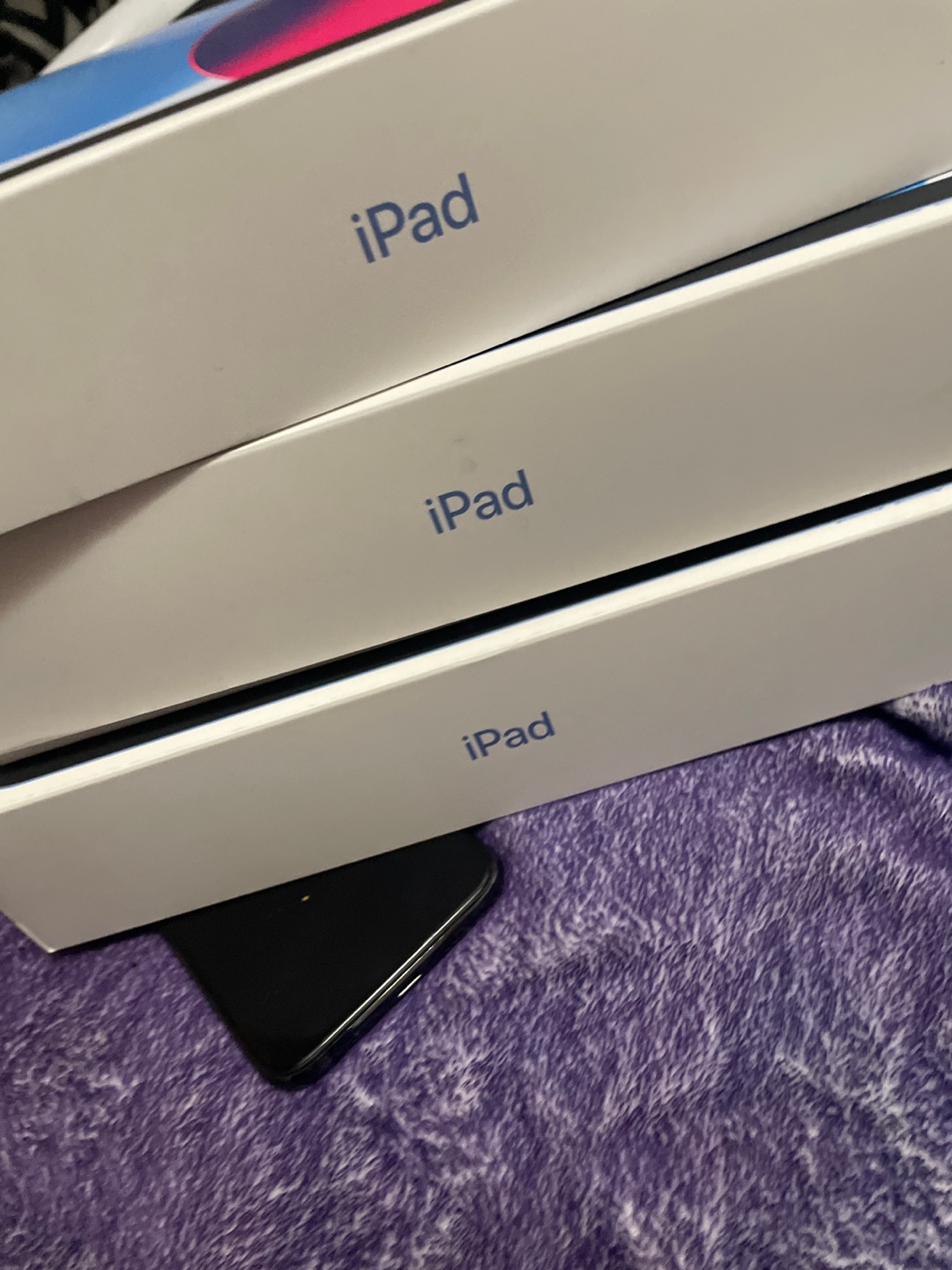 iPad 10th gen sealed unused 10.9”