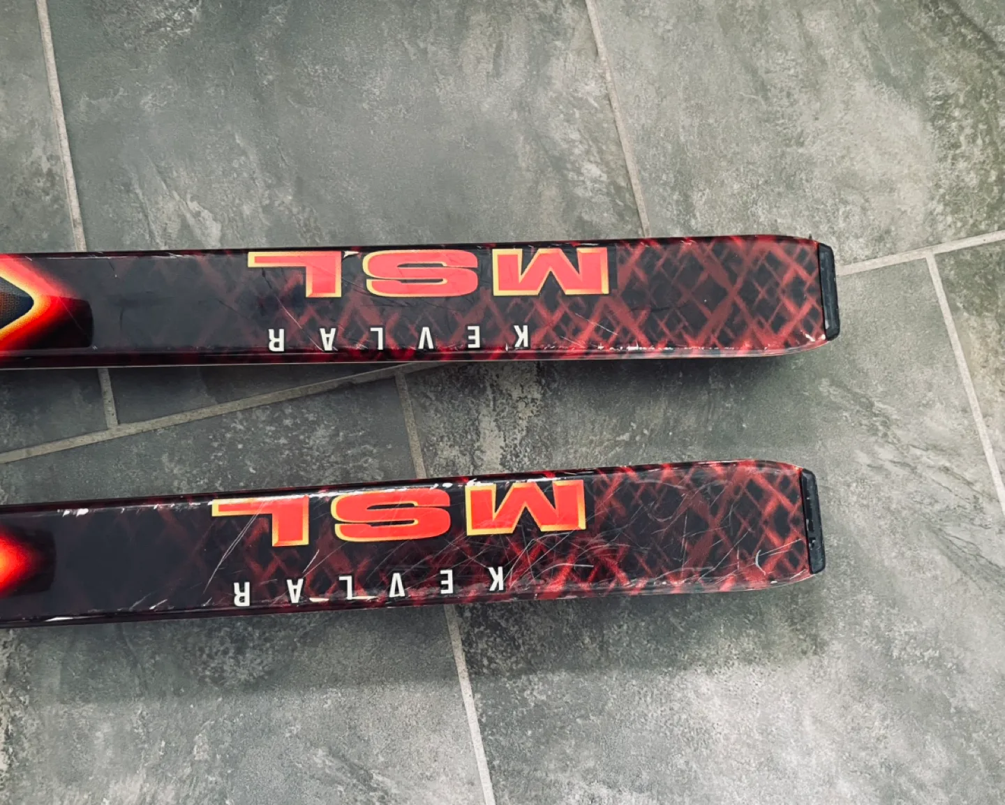 Vintage K2 MSL Skis with Salomon Bindings image indicator(2)