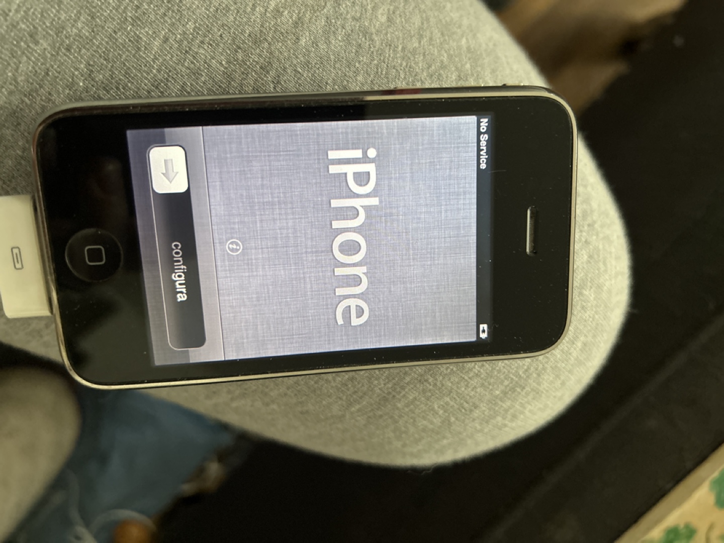 Original iPhone 3G 16GB in Box .. wiped clean ready to go