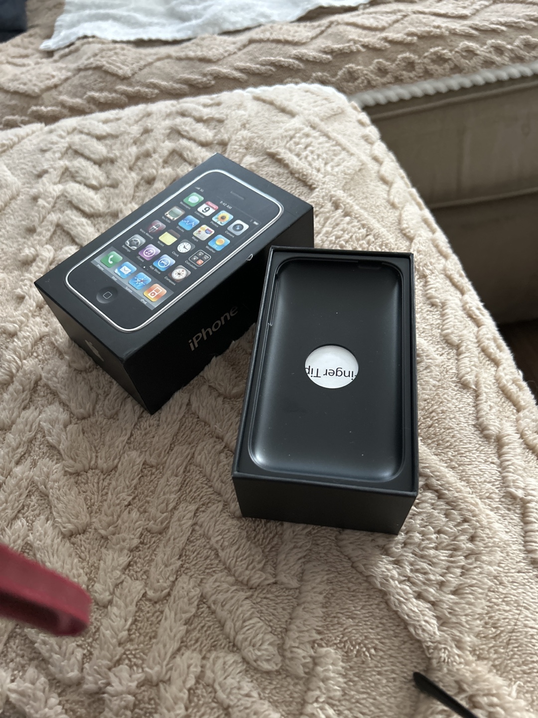 Original iPhone 3G 16GB in Box .. wiped clean ready to go - photo 2