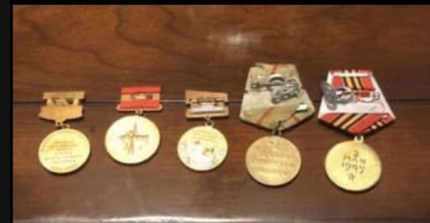 Soviet Military Medals Collection - photo 2