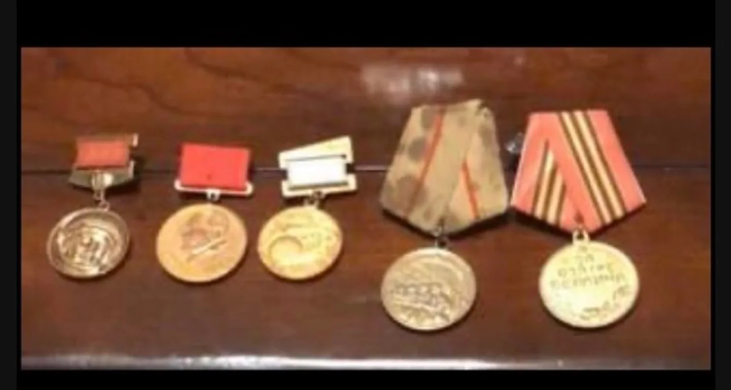 Soviet Military Medals Collection image indicator(3)