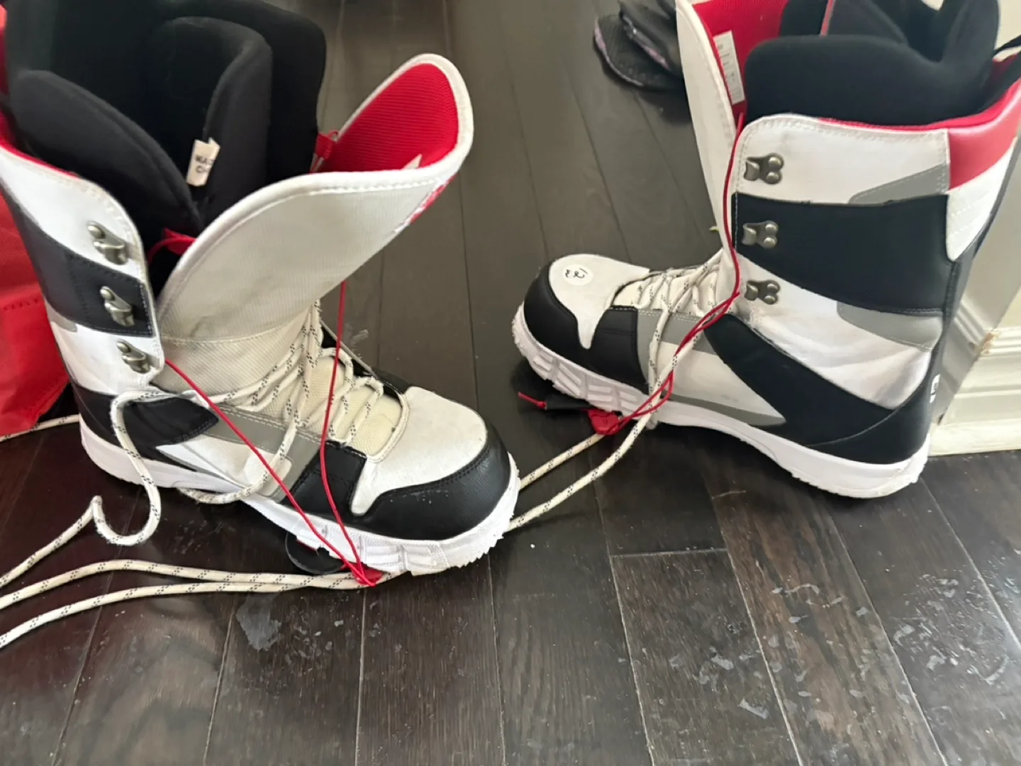 DC Shoes Snowboard Boots image indicator(8)