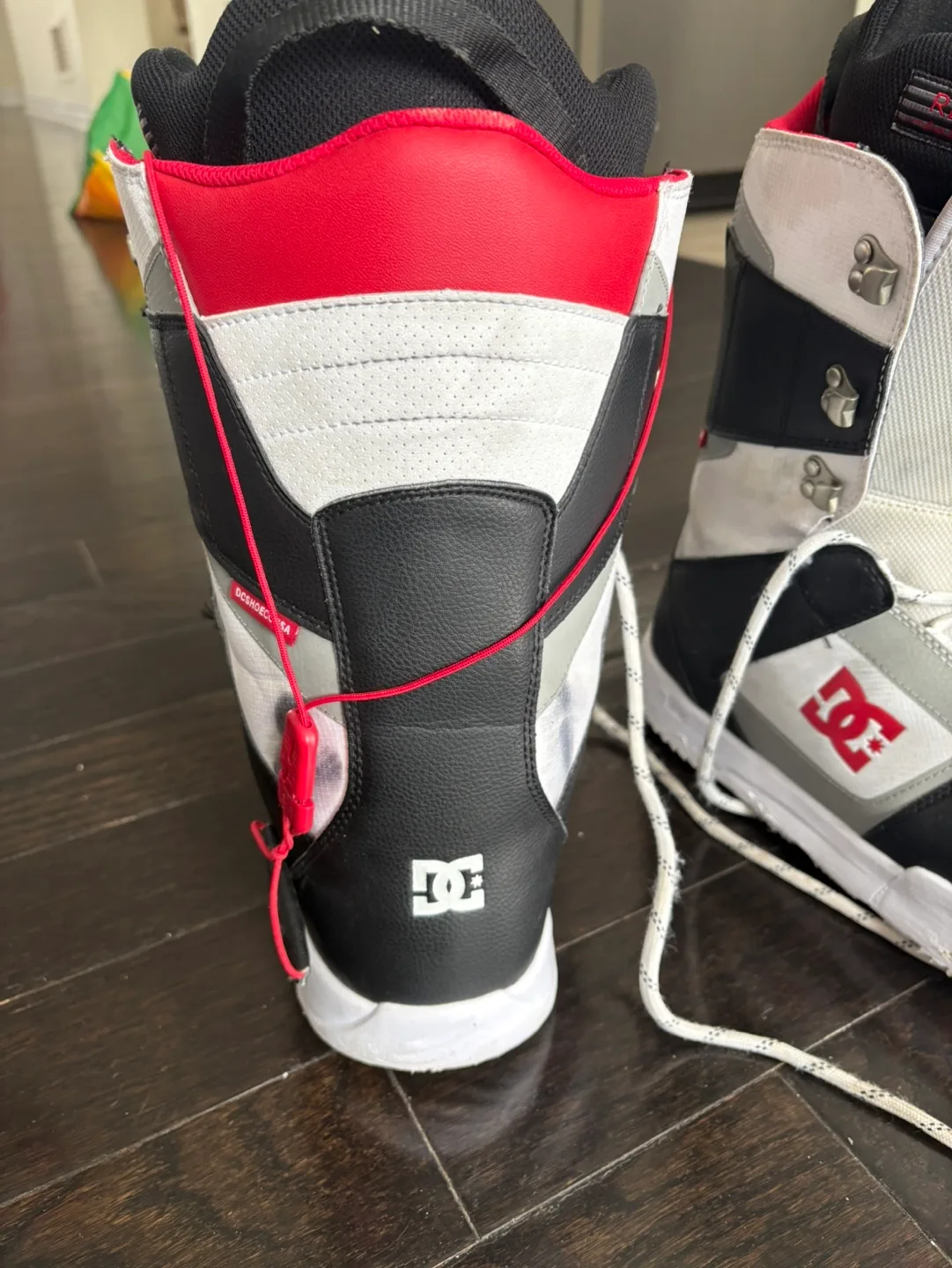 DC Shoes Snowboard Boots image indicator(2)