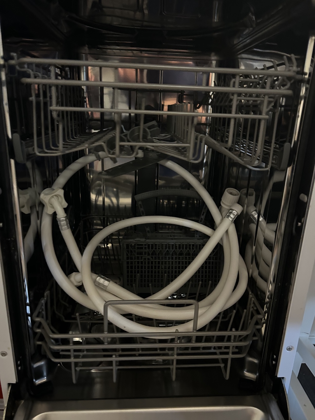 Danby Dishwasher - White - Excellent Condition - photo 3