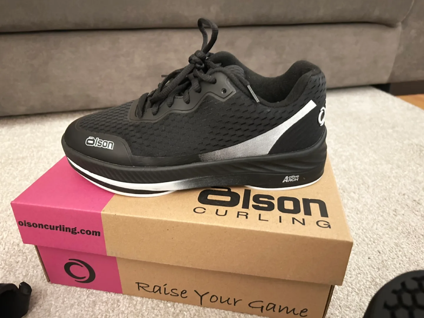 Olson Curling Shoes - worn 4 times image indicator(3)