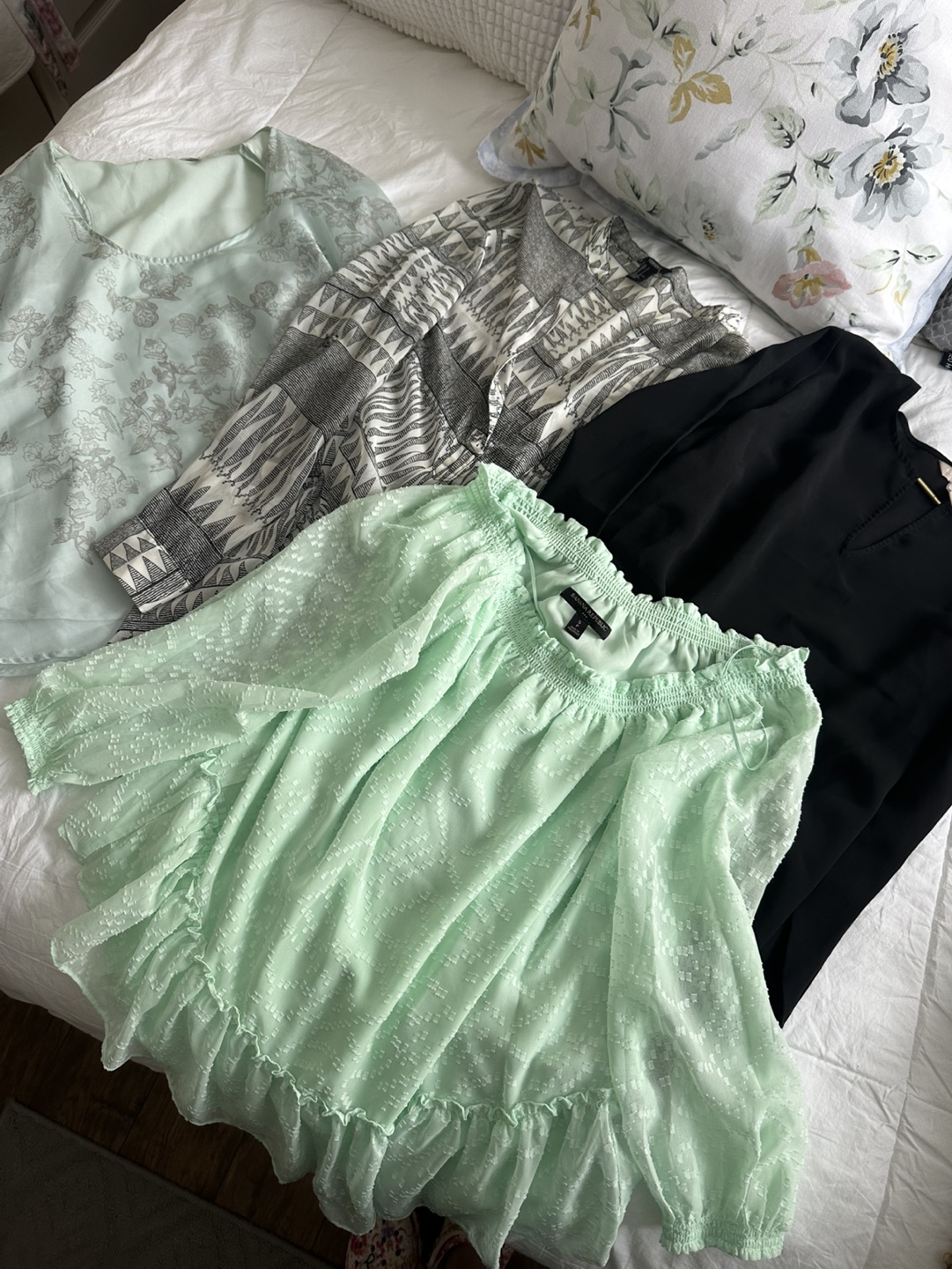 Bundle of ladies work tops blouses size Small