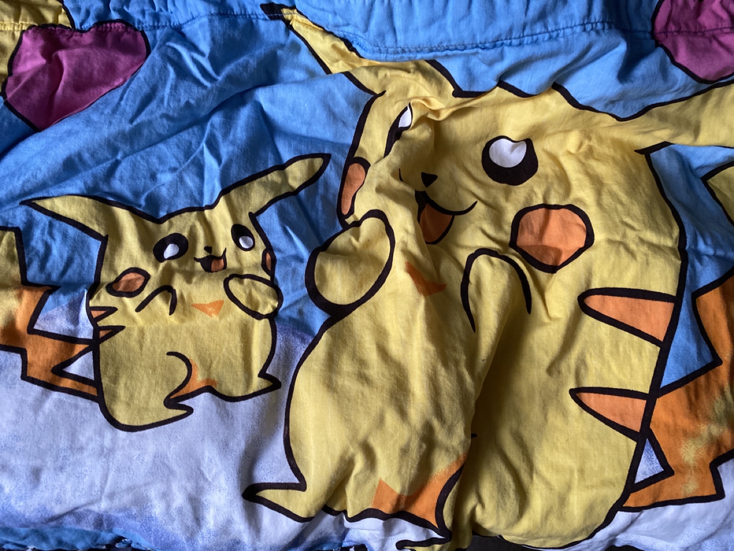 Pikachu Pillow case #freecycle