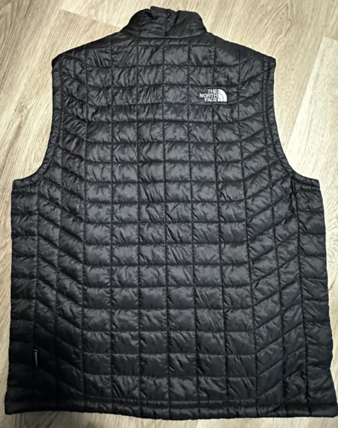 The North Face Reveal Vest - Men's Size Large image indicator(2)