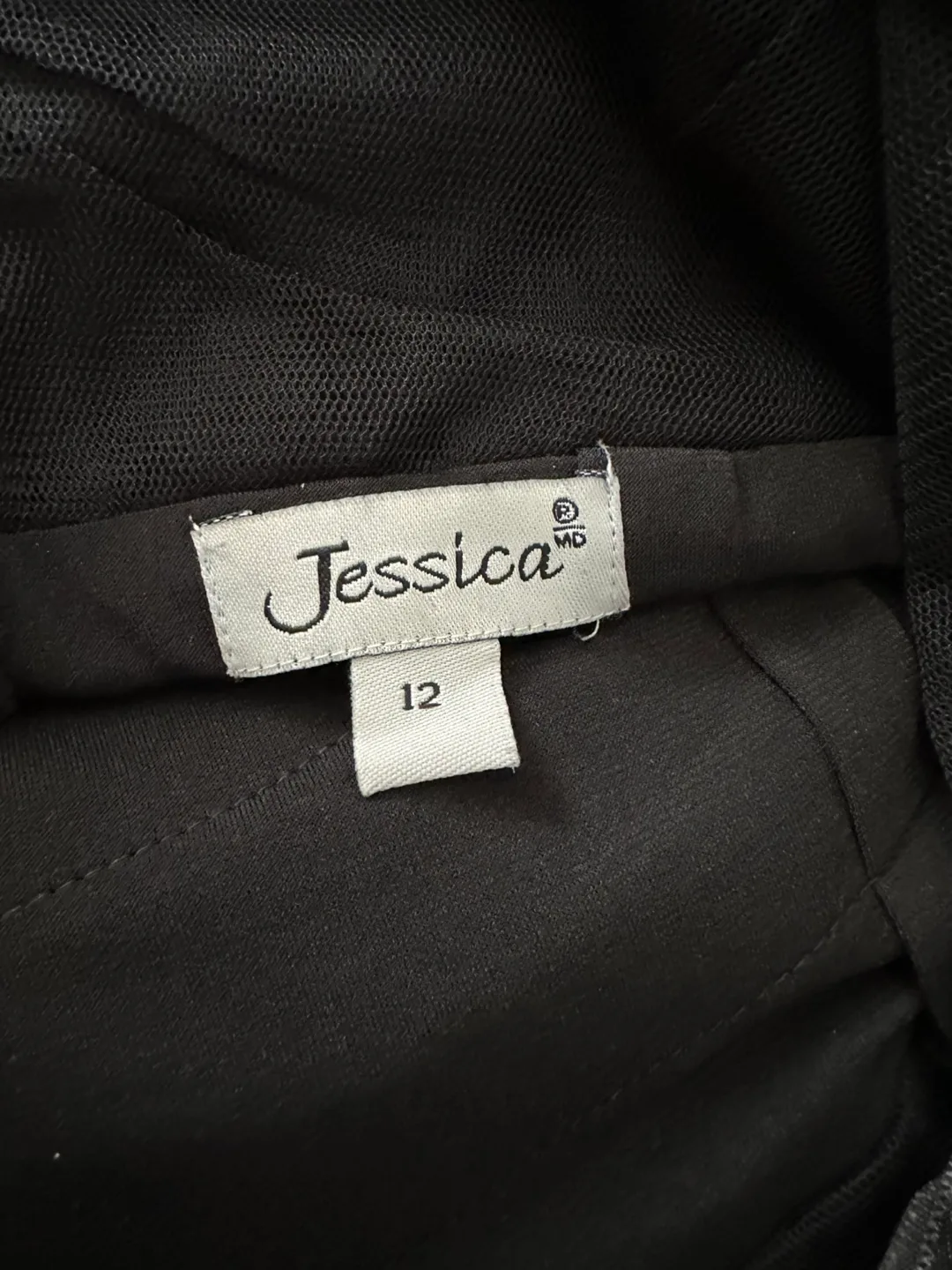 Ladies' short black dress, worn only once! image indicator(5)