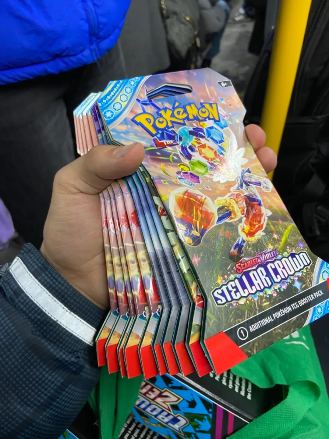 Pokemon MEGA BUNDLE - Crown Zenith, fusion strike, etc… image indicator(4)