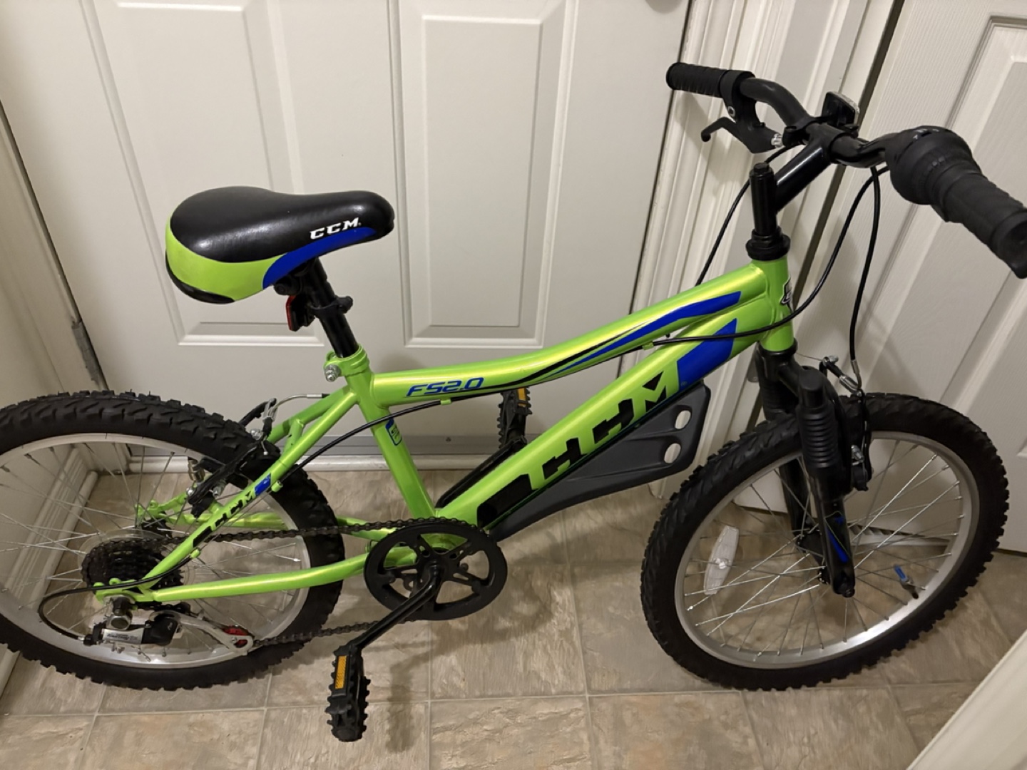 CCM FS 2.0 Youth Bike - Green - 20 inch Wheels - photo 2