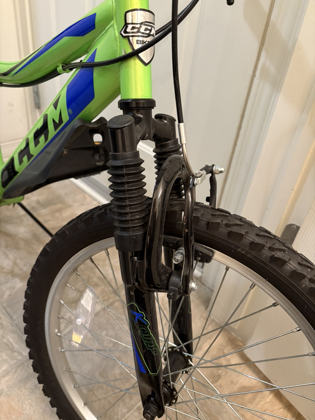 CCM FS 2.0 Youth Bike - Green - 20 inch Wheels - photo 4