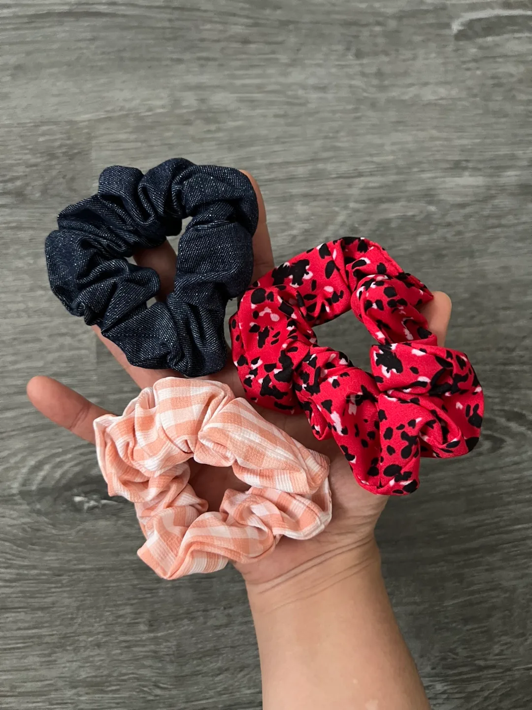 Hair tie Scrunchies image indicator(2)