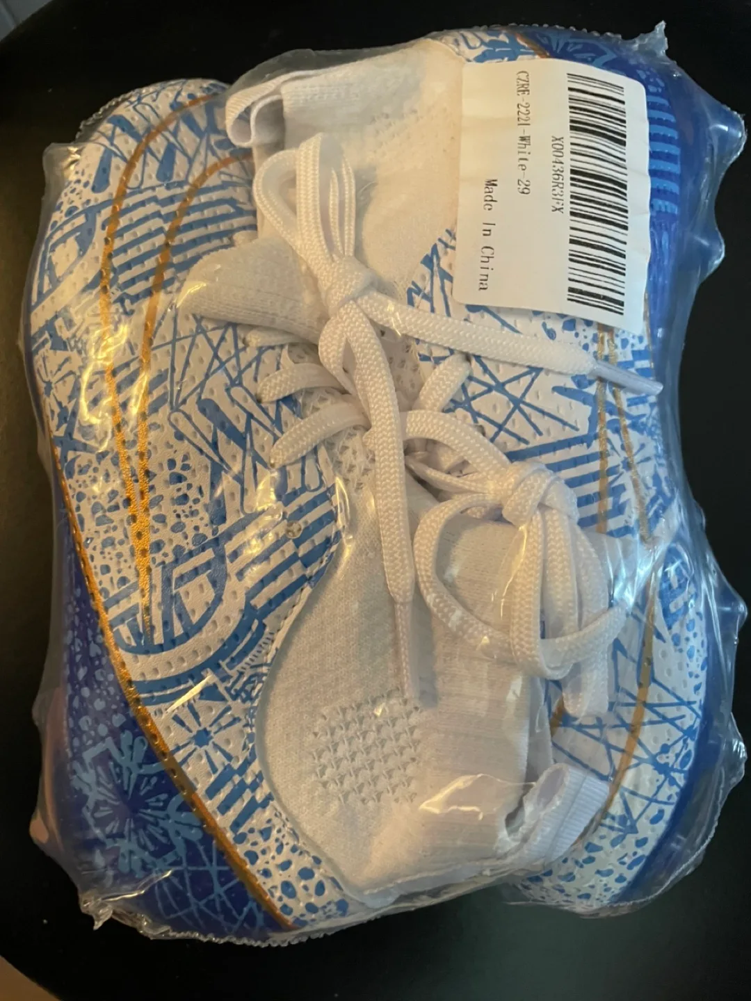 Brand New Soccer Cleats (kids) image indicator(5)