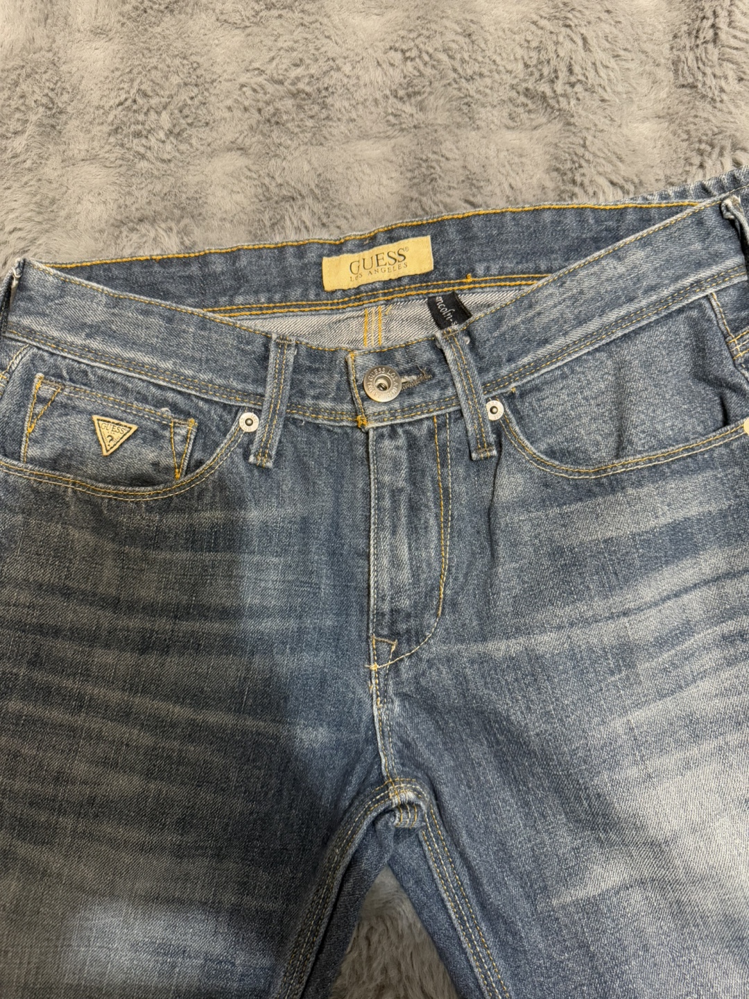 Men's Guess Jeans - Size 29x32 - photo 3