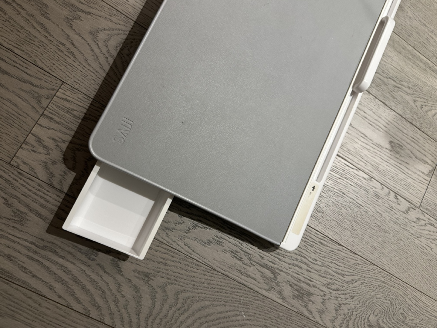 SAJI Adjustable Laptop Bed Table - photo 5