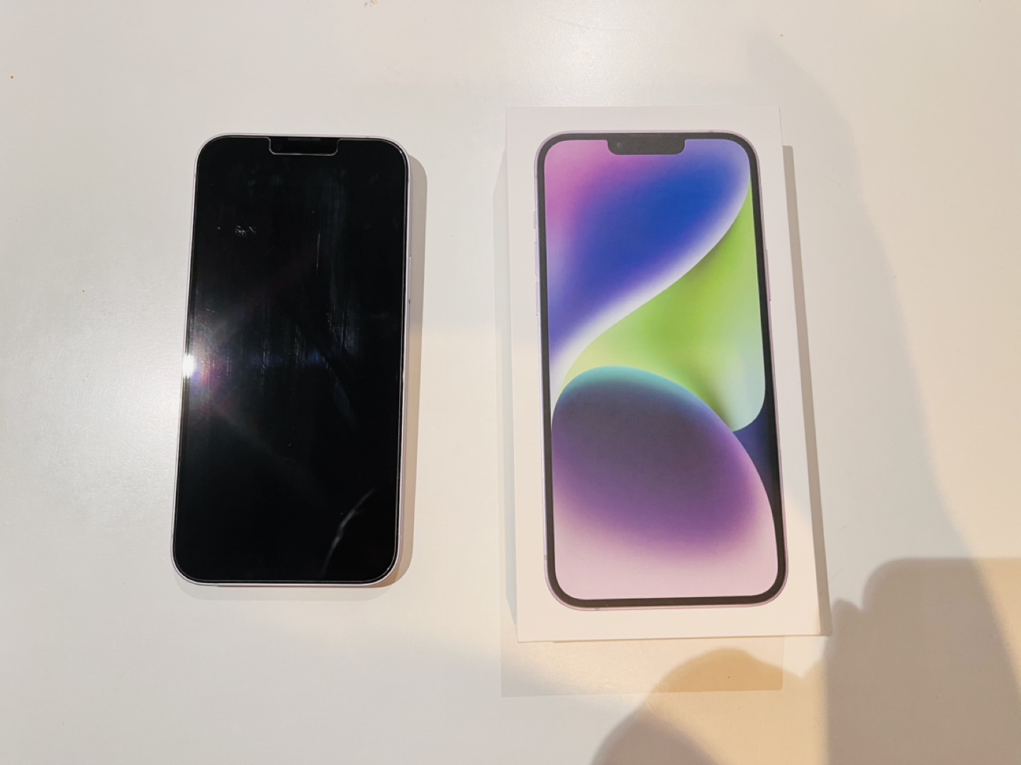 iPhone 14 Plus (128GB) – Purple – Like New Condition - photo 2