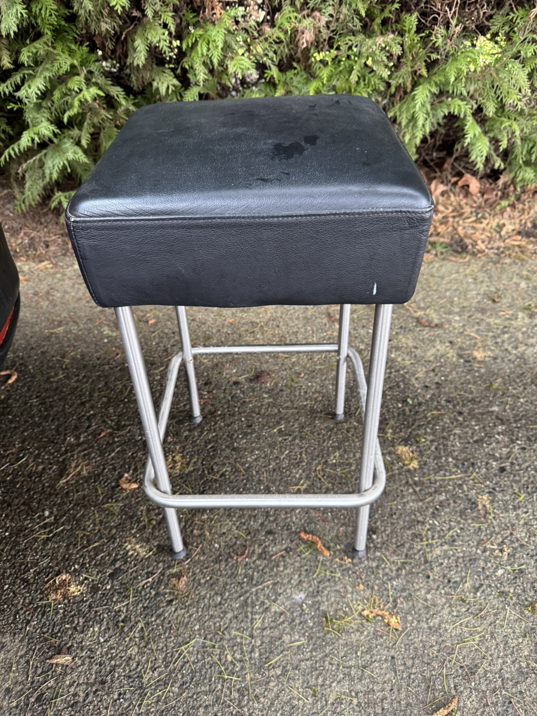 IKEA JULIUS Black Leather Bar Stool