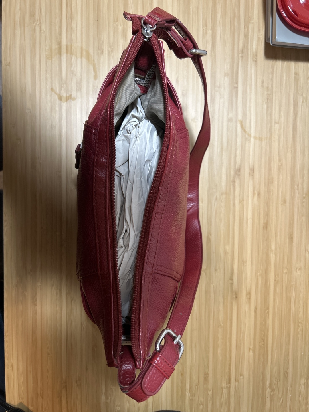 Red Leather Shoulder Bag #freecycle - photo 3