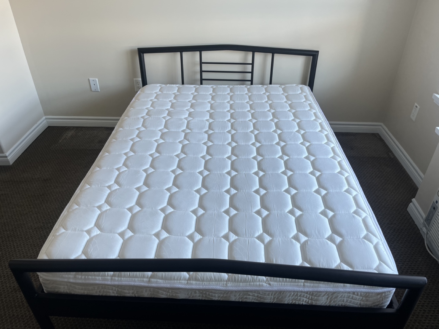 Double Metal Bed Frame with Mattress - photo 3