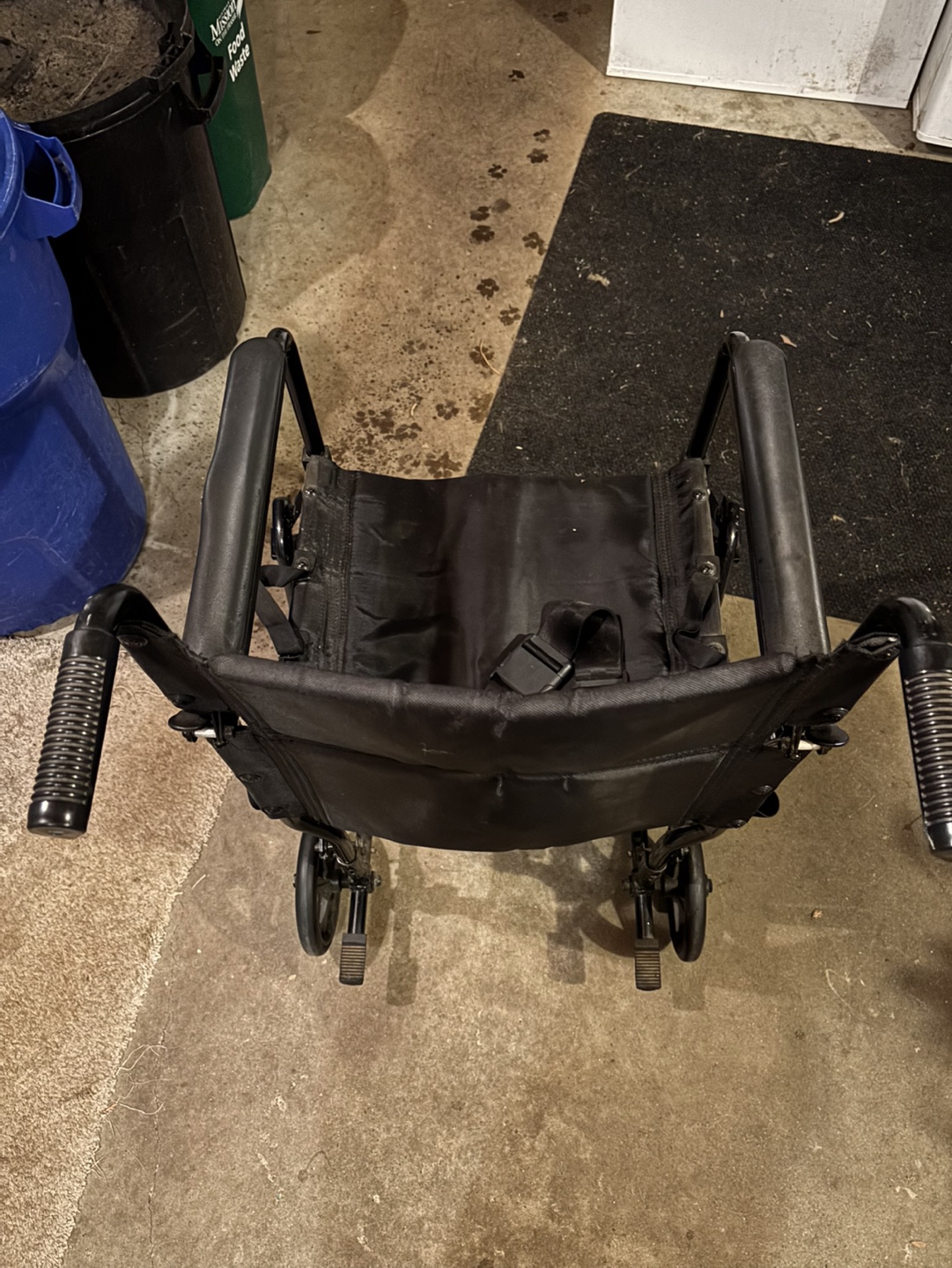 Black Lightweight Wheelchair transport chair - photo 4