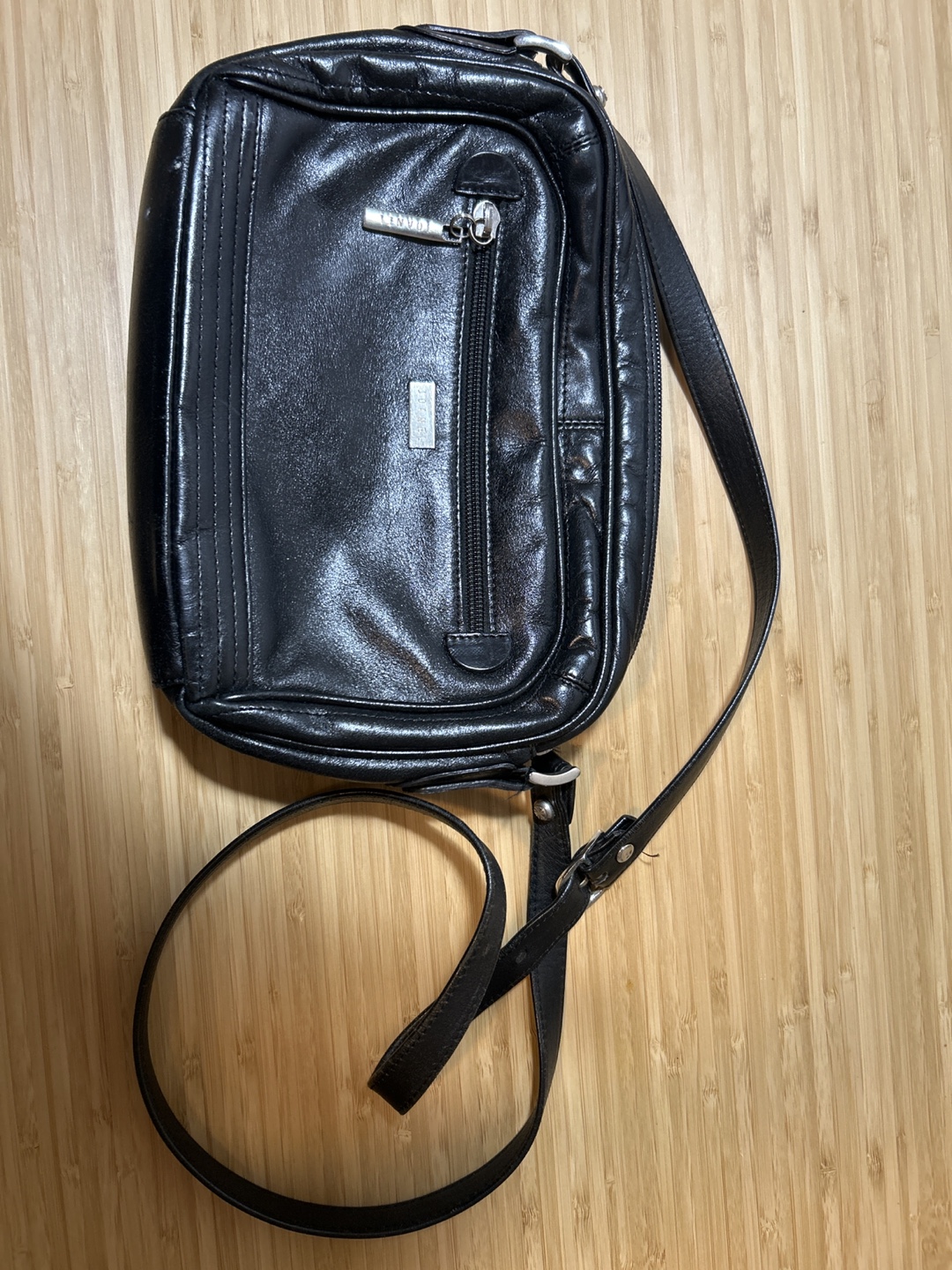 Black Leather Crossbody Bag # freecycle