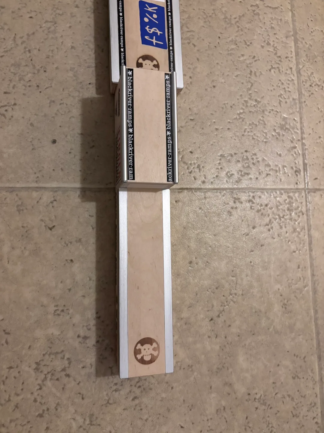 blackriver-ramps Fingerboard Box 1 x Two Level Ledge image indicator(2)