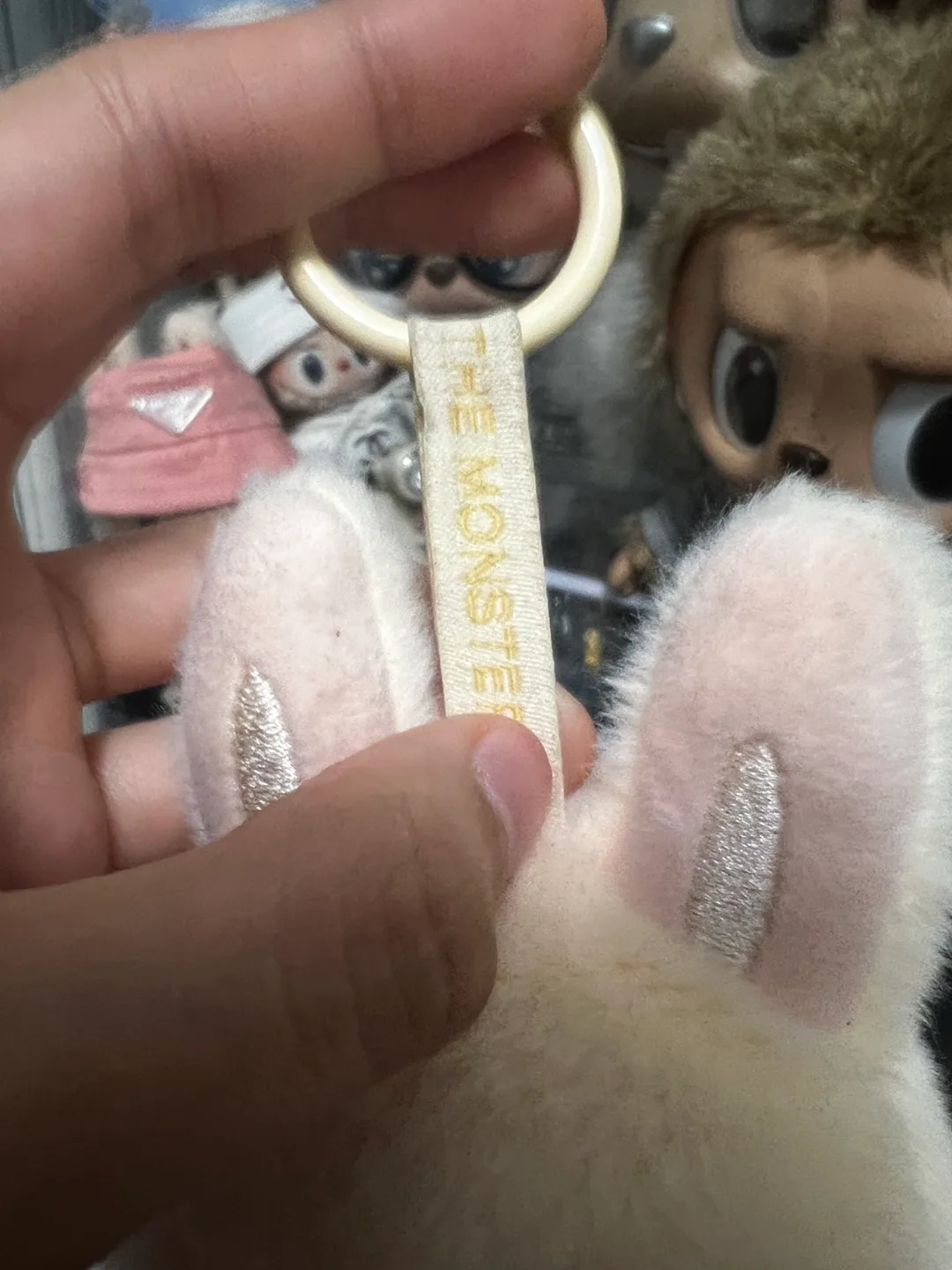 Pop Mart Labubu Have a Seat Sisi image indicator(3)