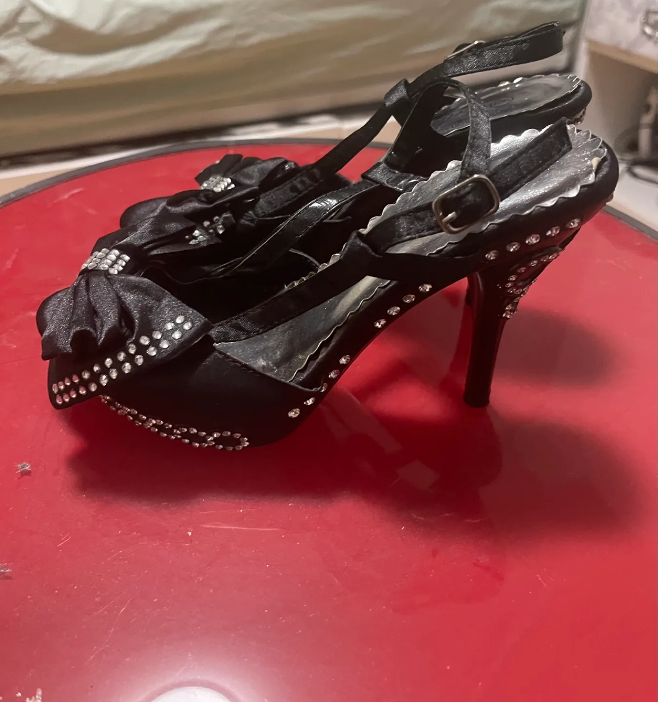 Black rhinestone embellished high heels image indicator(2)