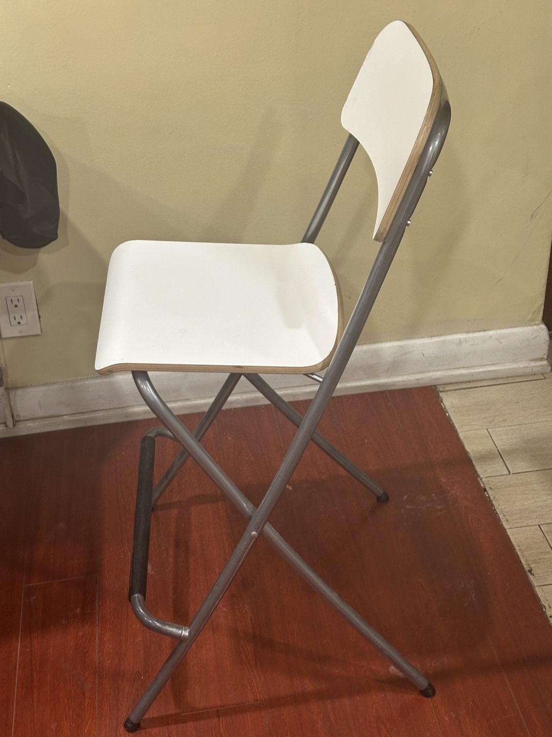 FRANKLIN White Folding Bar Stool - photo 4