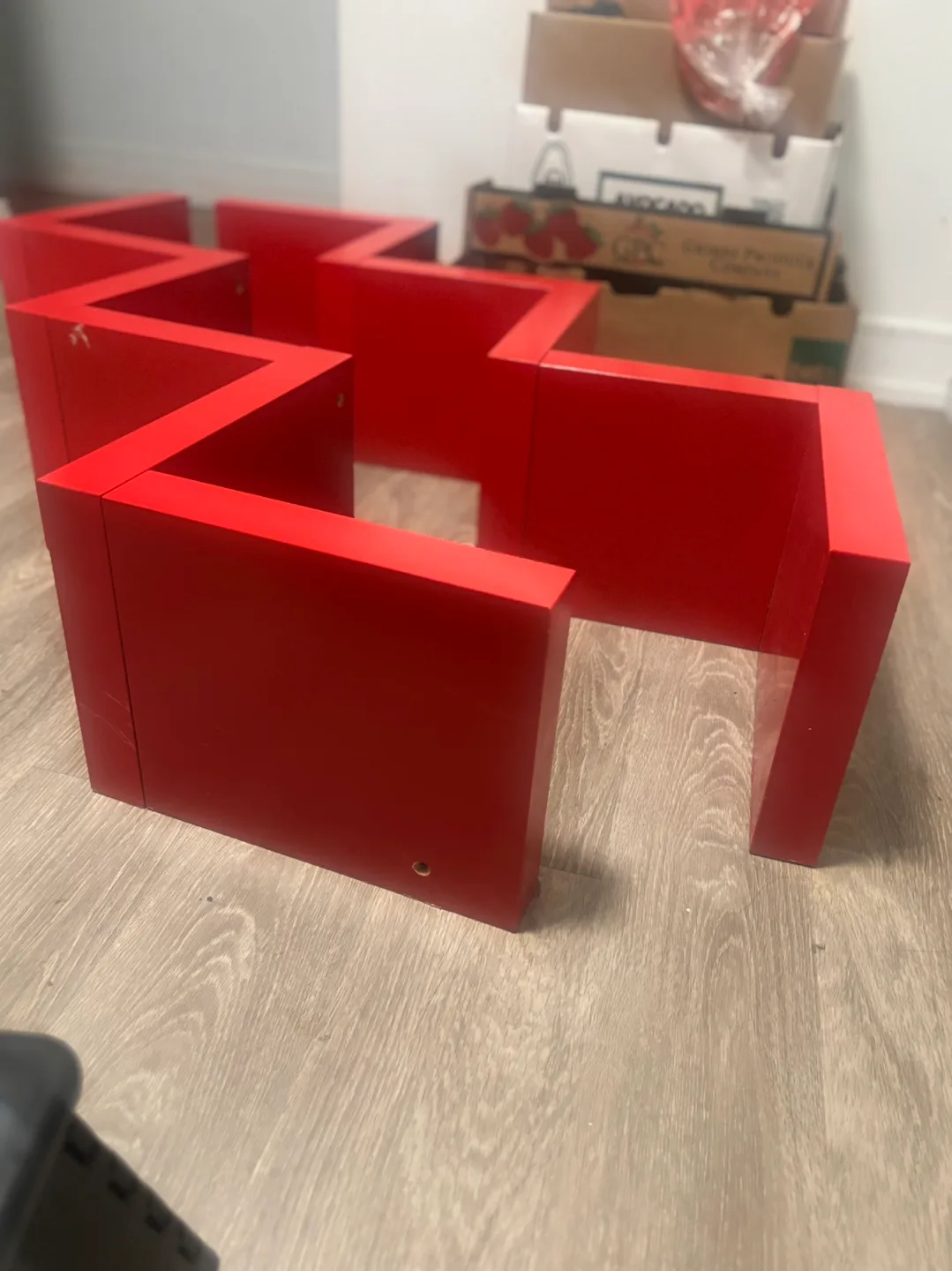 Red Zigzag Wall Shelf image indicator(2)