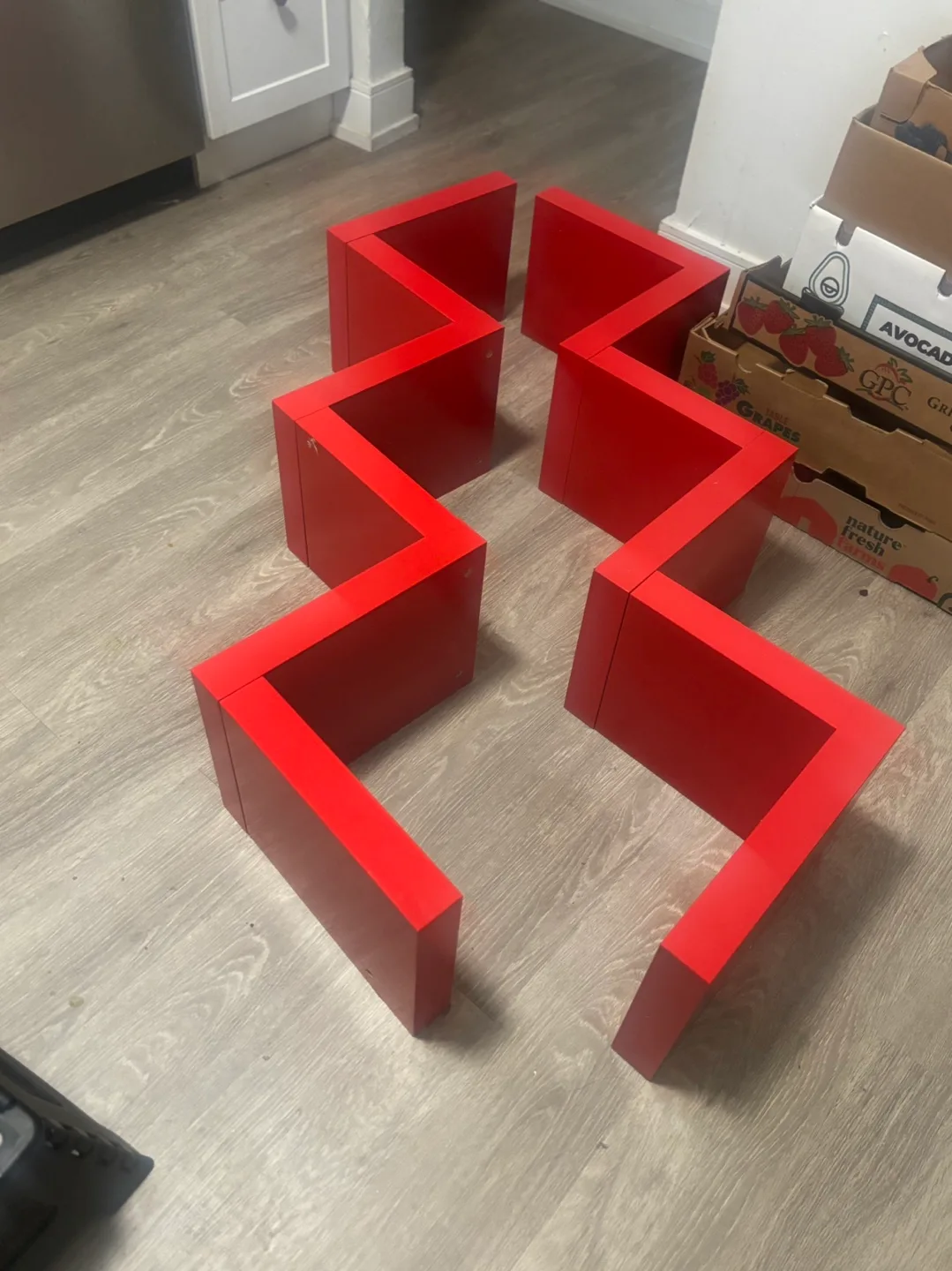 Red Zigzag Wall Shelf image indicator(3)