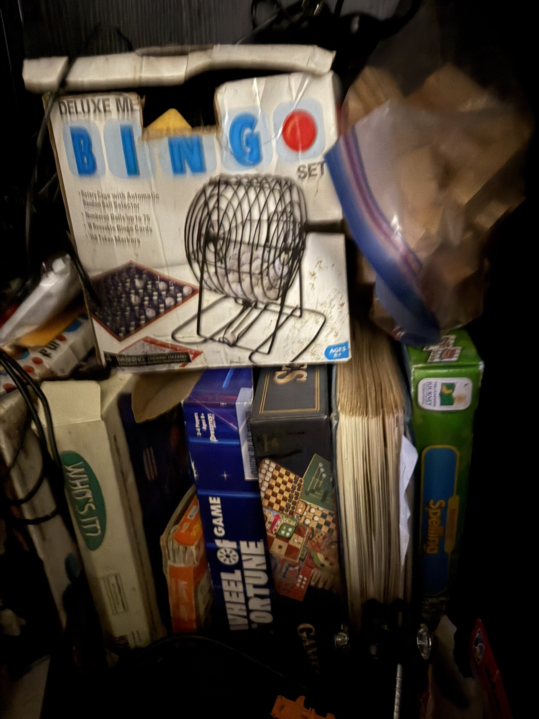 Deluxe Bingo Set with Automatic Ball Selector