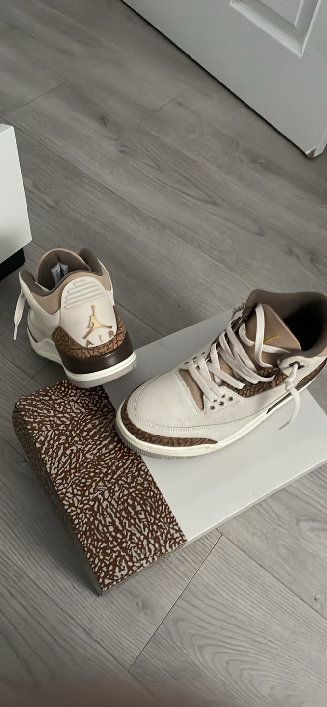 Air Jordan 3 Retro Orewood Brown Metallic Gold Size 9 - photo 2