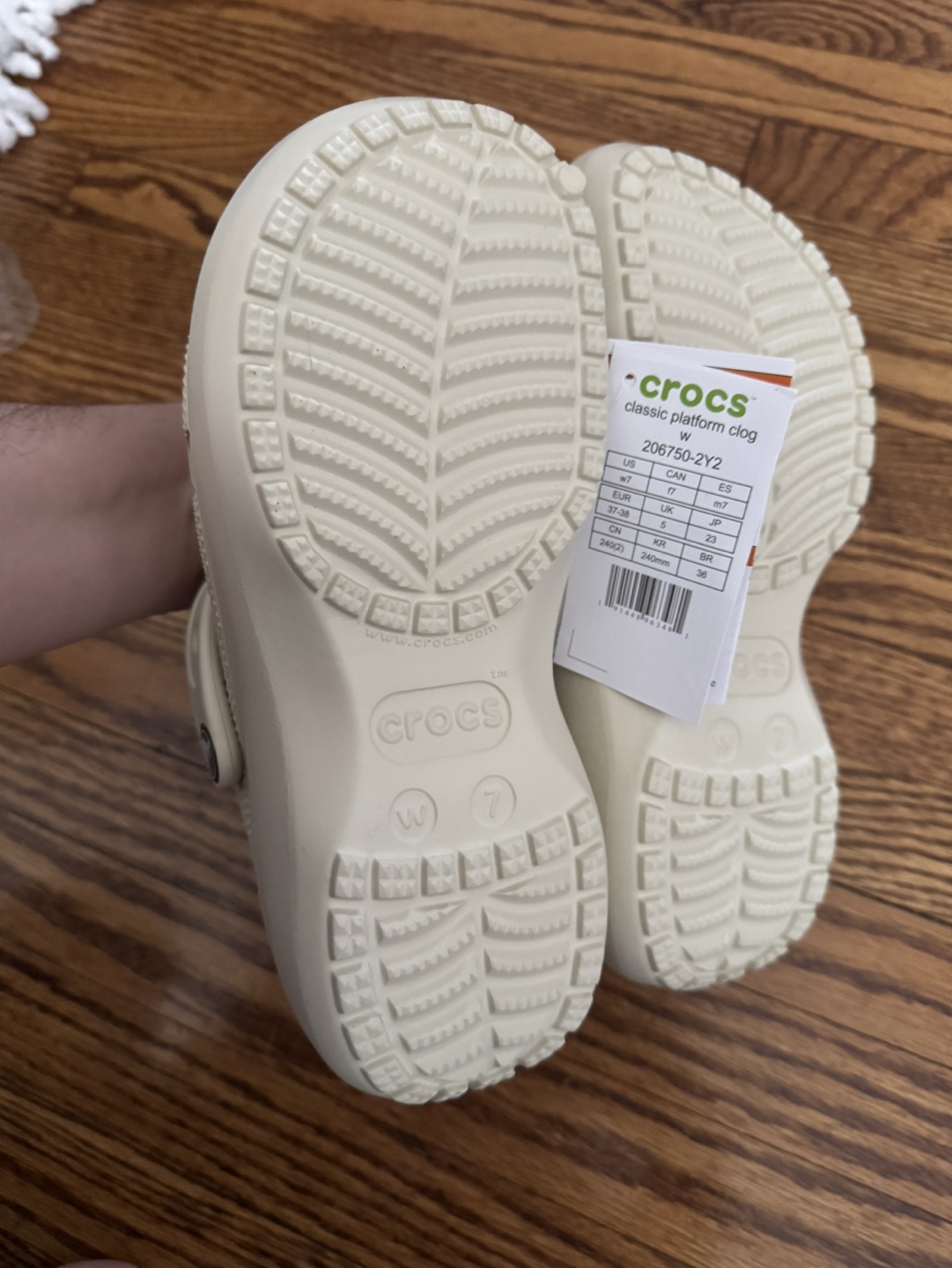 Women's Crocs Classic Platform Clog - Size 7-8 - photo 3