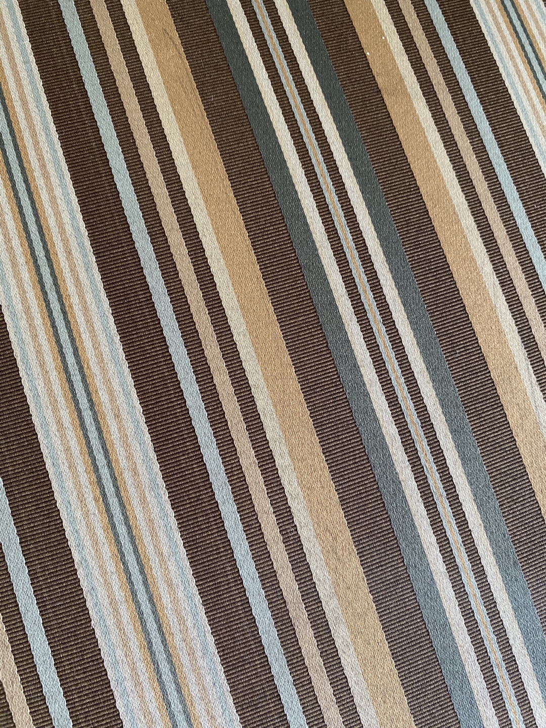Pair of Striped Accent Chairs - photo 4