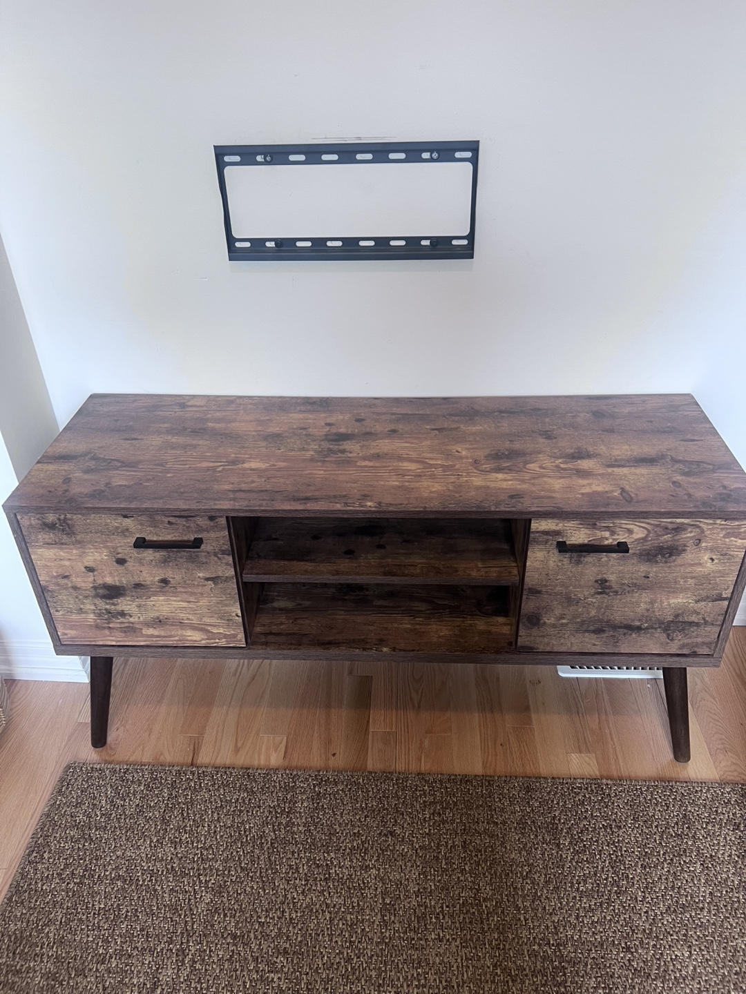 Console table - photo 2