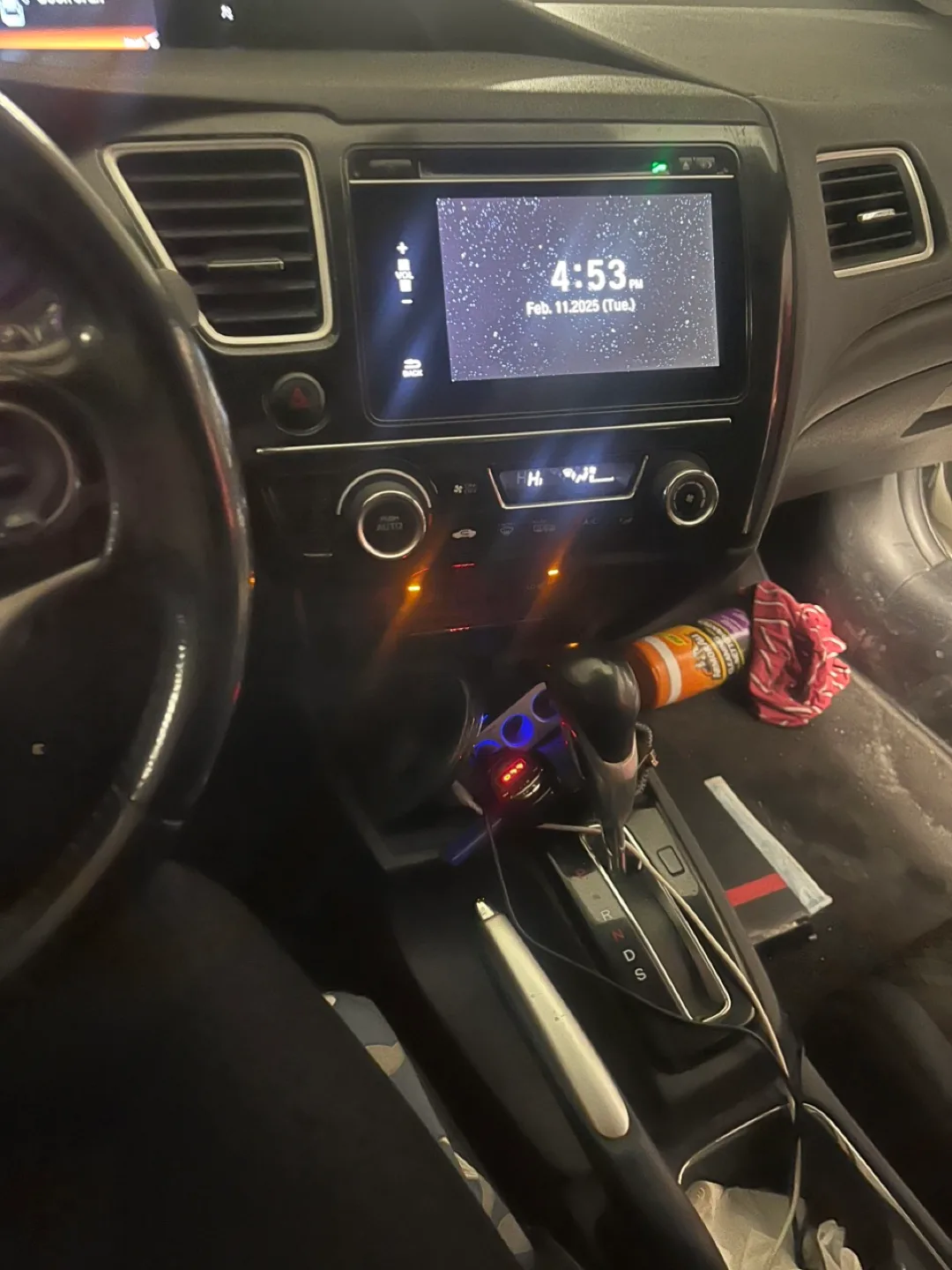 2015 Honda Civic Coupe - White image indicator(6)