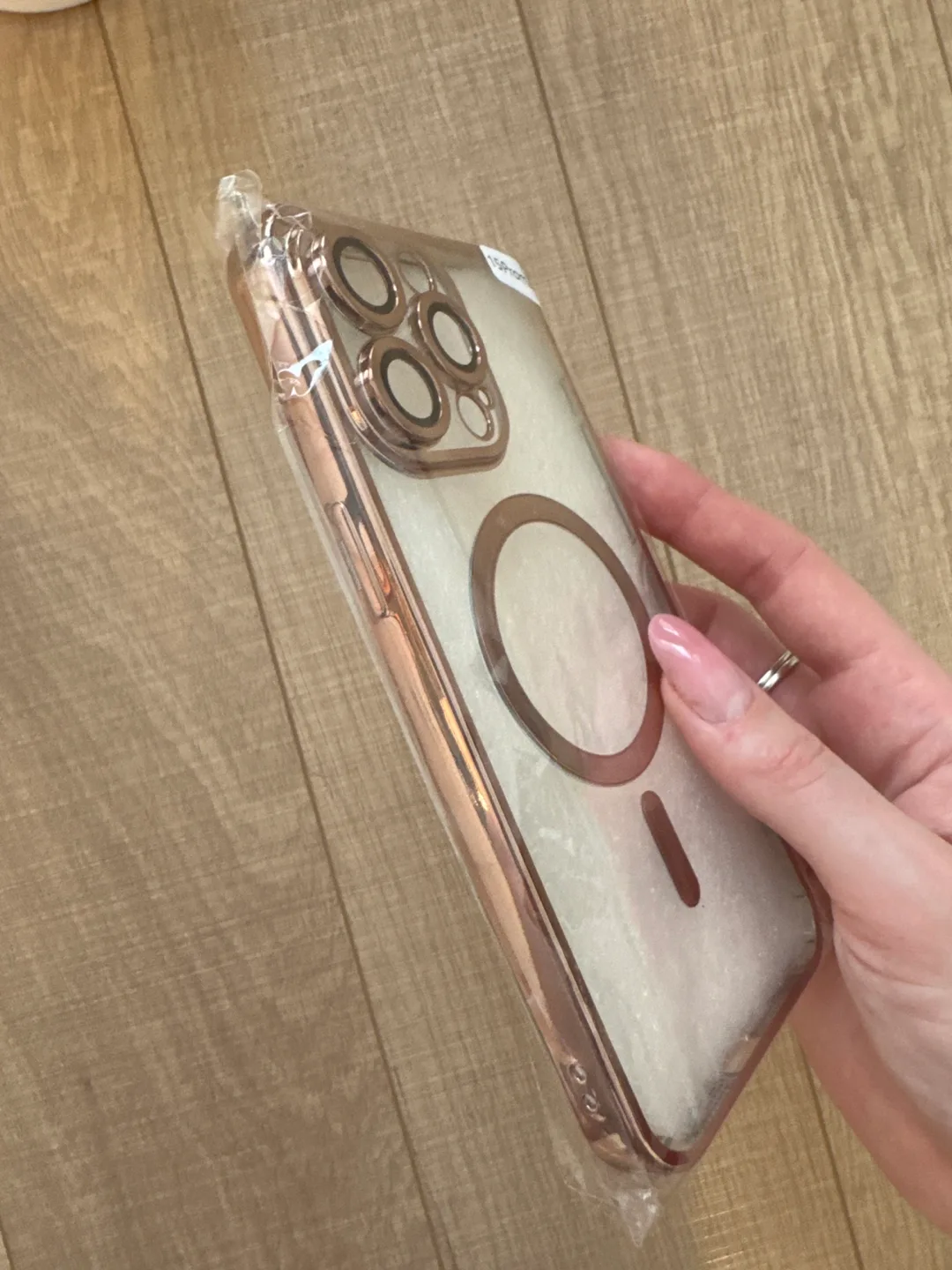 Rose Gold iPhone 15 Pro Max Phone Case with Ring Holder image indicator(3)