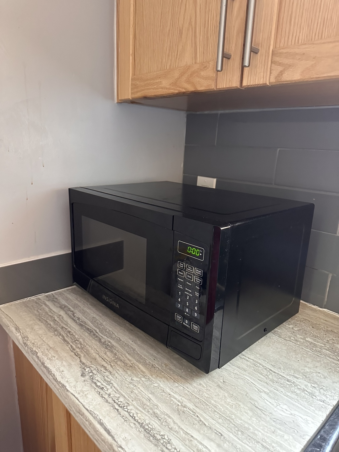 Insignia Microwave - photo 3