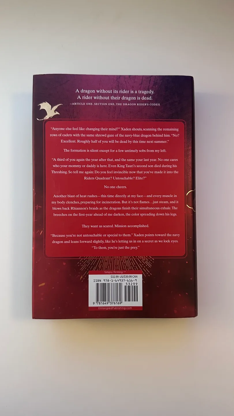 **BRAND NEW** Fourth Wing & Iron Flame by Rebecca Yarros image indicator(5)