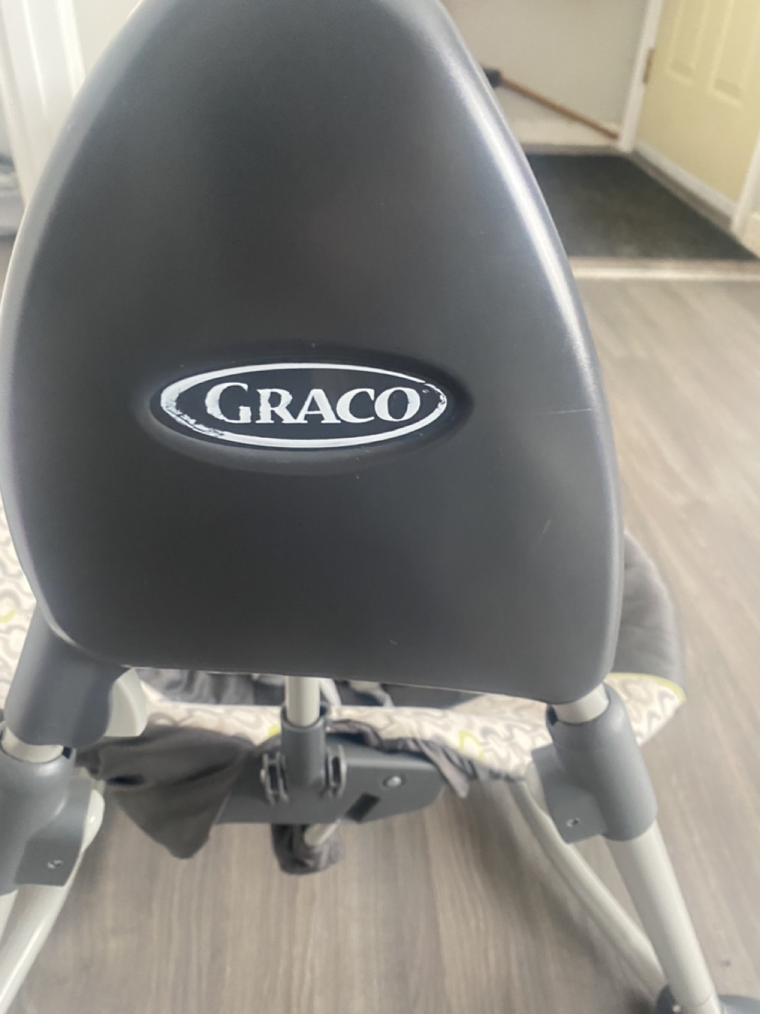 Graco Baby Swing - photo 3