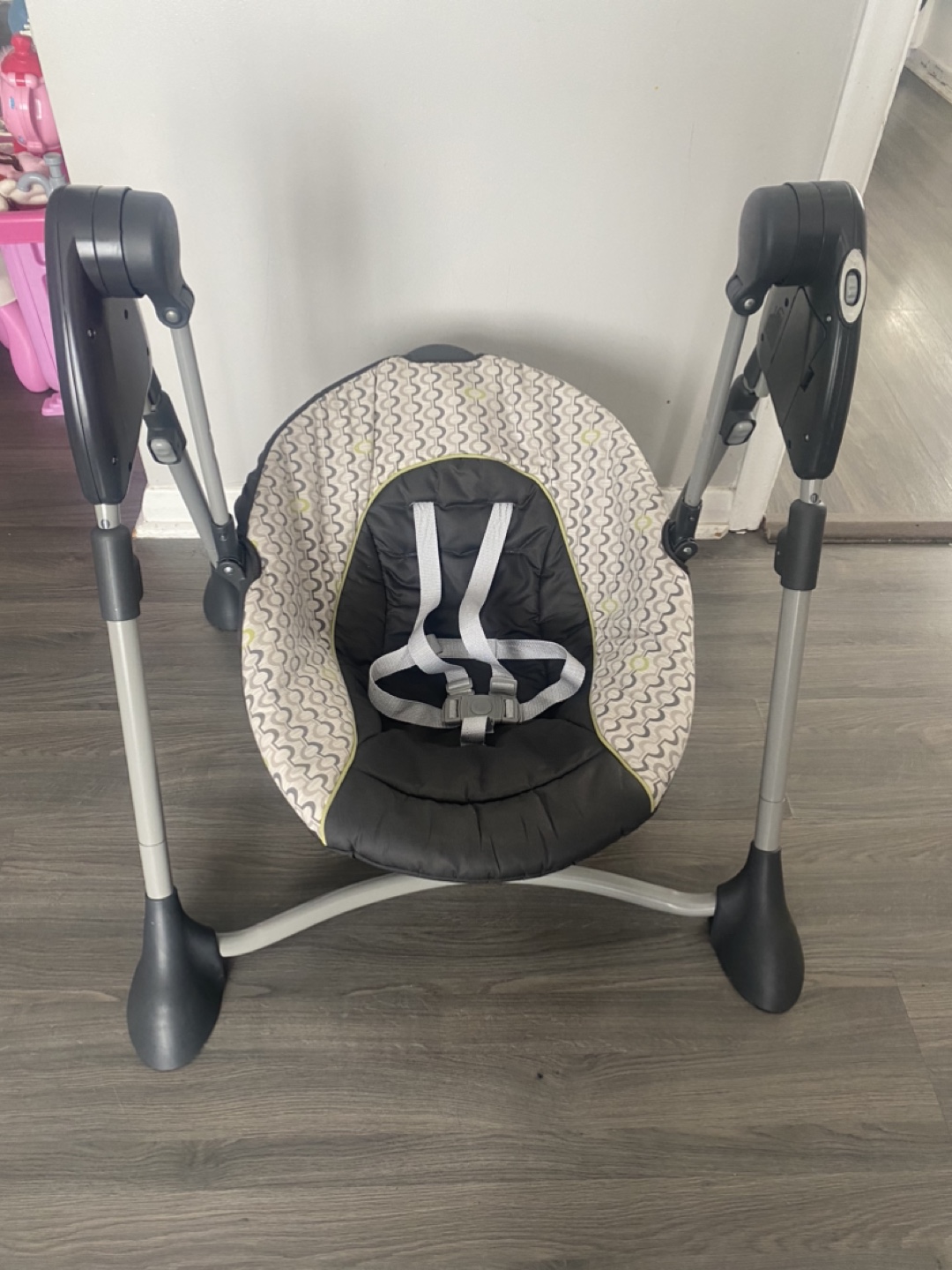 Graco Baby Swing