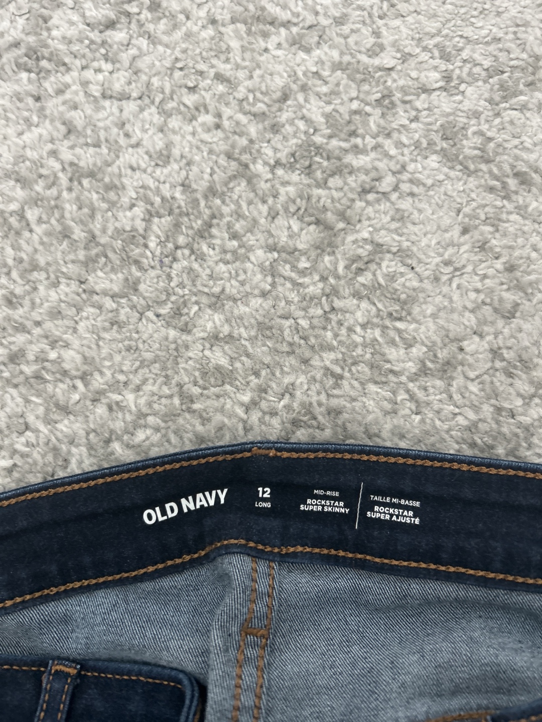 Old Navy Rockstar Super Skinny Jeans - Size 12 Long #freecycle - photo 3