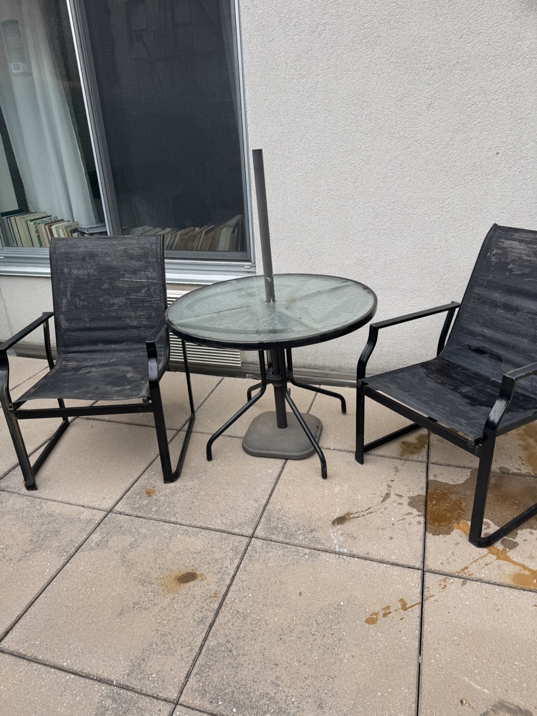 Outdoor table and chair set - photo 2