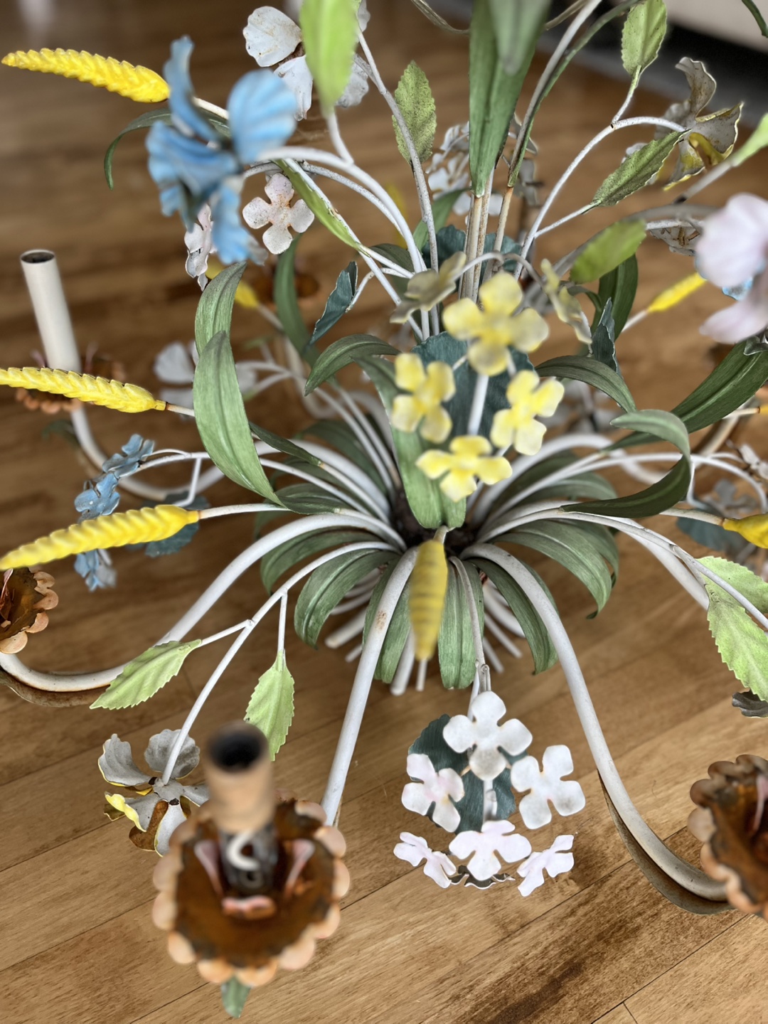 Vintage Floral Metal Chandelier - photo 2